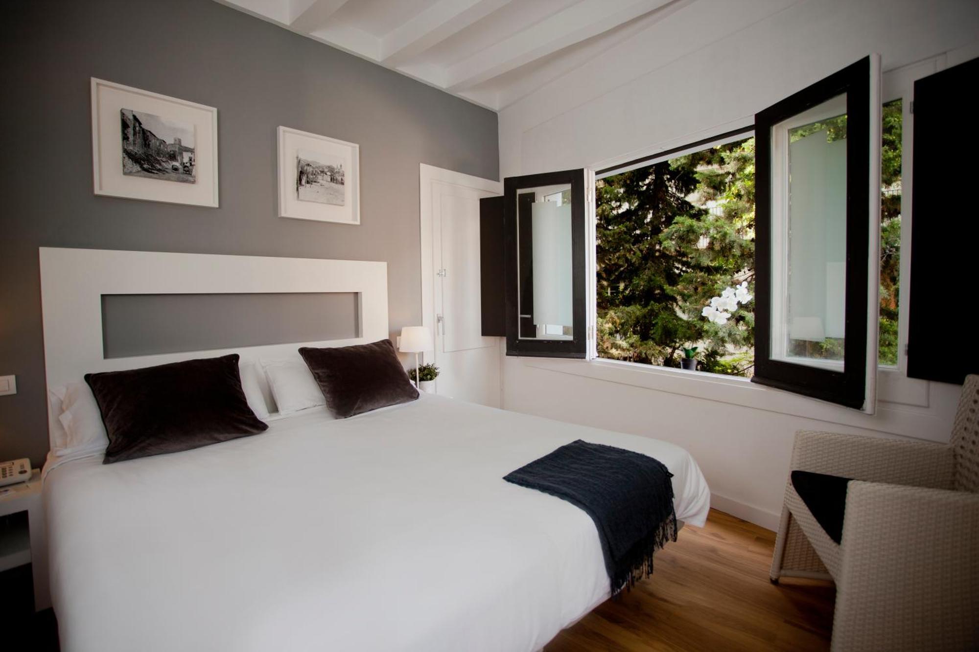 Hotel Sitges Rooms Exterior photo